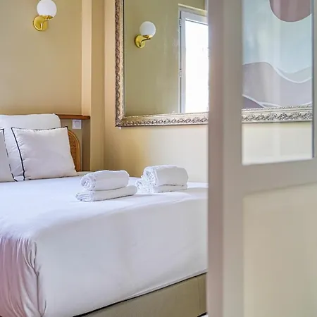 2 Bedroom Air-conditioned 17 Quiet Apartment *